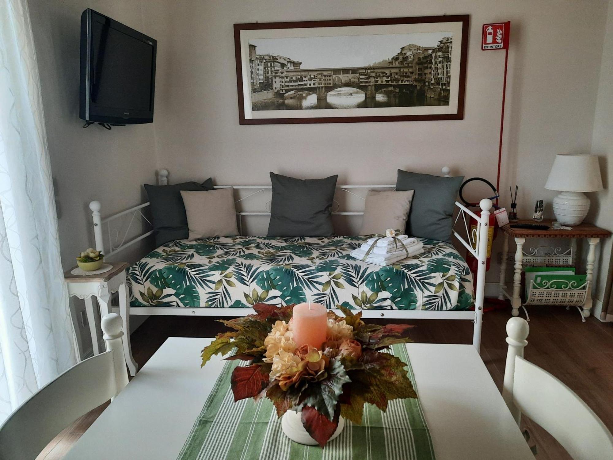 Messer Niccolo - Apartment In ฟลอเรนซ์ ภายนอก รูปภาพ